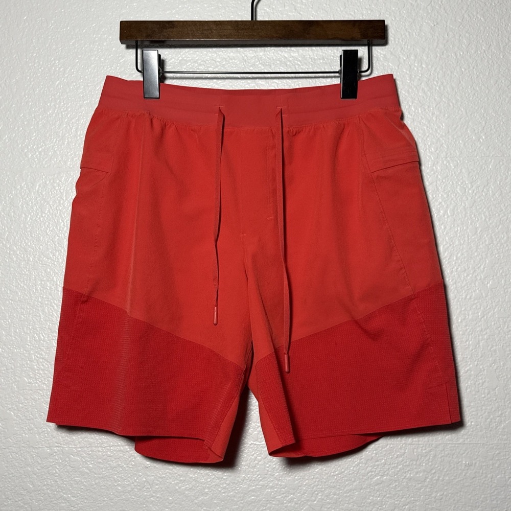 Lululemon Shorts Mens Large L Red Train to Beach Mesh Lined 8" Run Train Swim